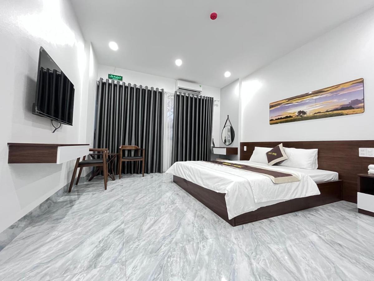Khang Hotel Phủ Từ Sơn Exterior foto